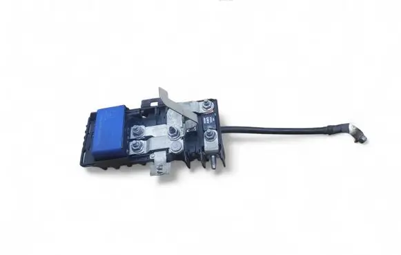 Mercedes-Benz CLA C117 X117 W117 Fuse module A2465400950