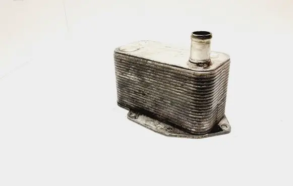 BMW 5 E60 E61 Engine oil radiator 47028