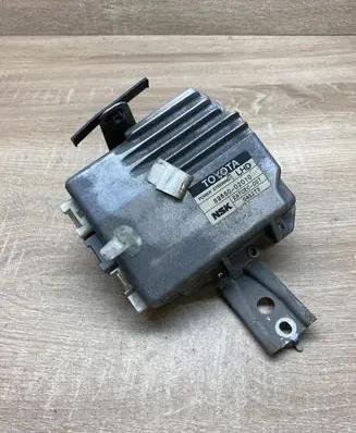 Toyota Corolla E120 E130 Power steering control unit/module 8965002010 EATEC007
