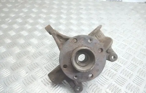 Renault Megane II Front wheel hub spindle knuckle