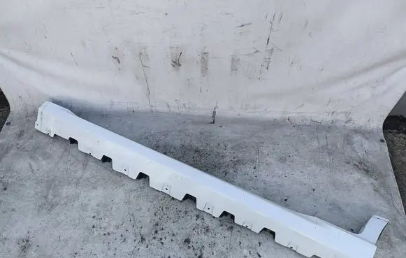 Ford Ecosport Sill HN1510155A