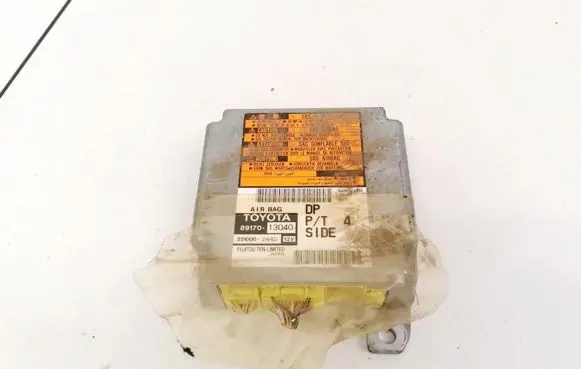 Toyota Corolla E120 E130 Airbag control unit/module 8917013040 89170-13040