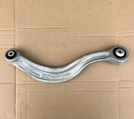 Audi Q8 Rear control arm 4M0505397P 5M0505371