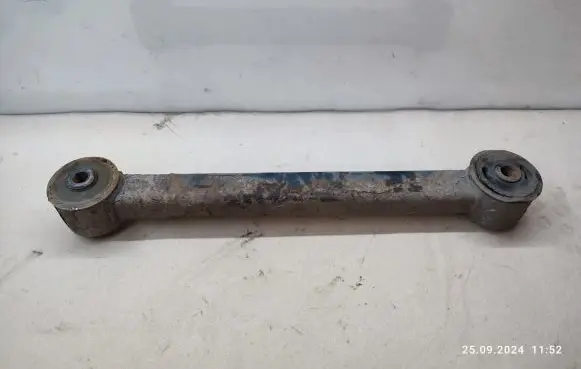 Jeep Grand Cherokee (WK) Rear control arm