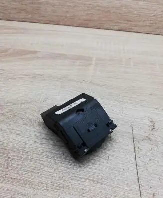 Renault Laguna I Headlight level height control switch 7700419690