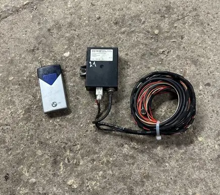 BMW 5 E39 Other control units/modules 64128370970 85262B