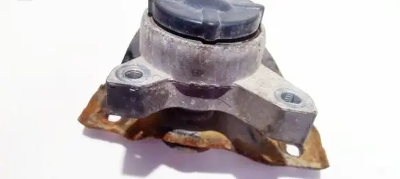 Ford Focus Engine mount bracket 98ab6038ae