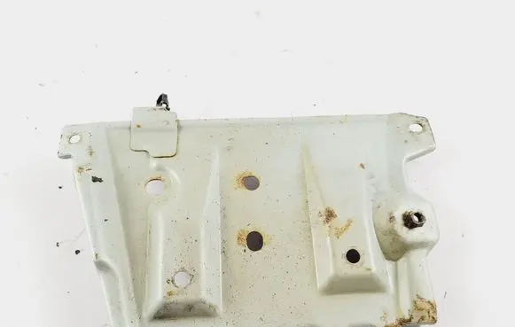 Nissan Pathfinder R52 Battery bracket 