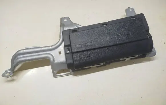 Lexus RX 330 - 350 - 400H Knee airbag 7399748020