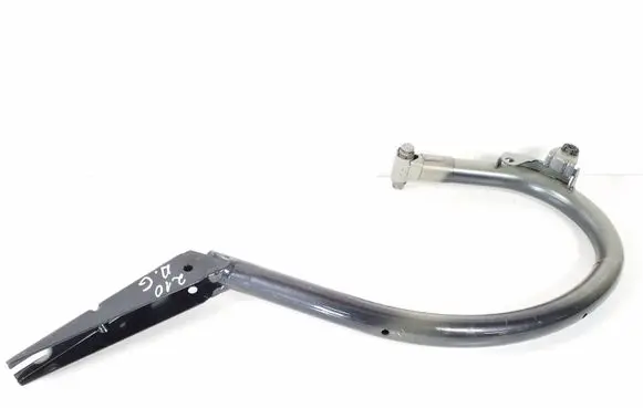 Tailgate/trunk/boot hinge