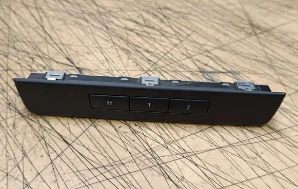 BMW 7 F01 F02 F03 F04 Seat memory switch 28227025 9215753
