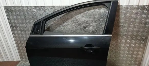 Ford Focus Front door