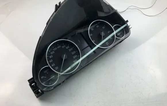 Mercedes-Benz C AMG W205 Speedometer (instrument cluster) A2035408947