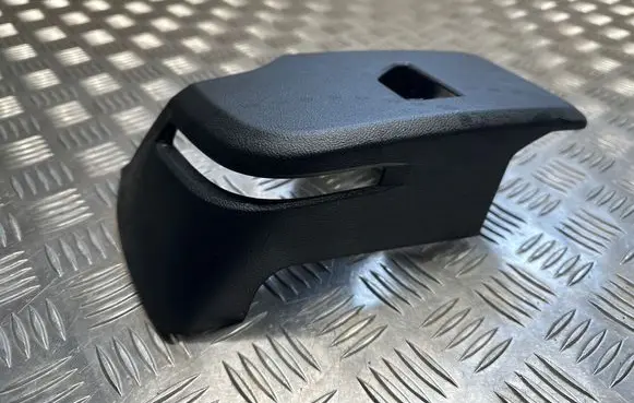 BMW 3 G20 G21 Seat belt trim 51476996020 15054410 30E0452