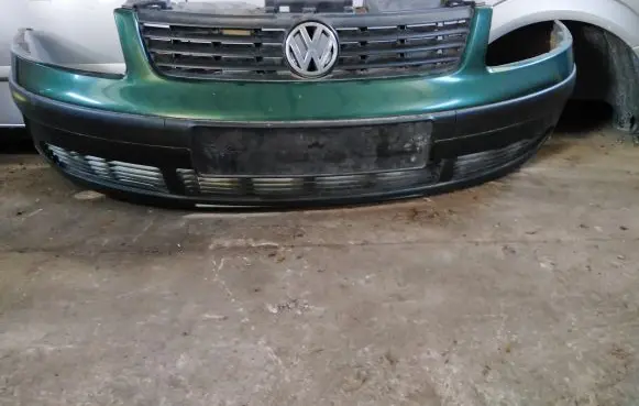 Volkswagen PASSAT B5 Front bumper