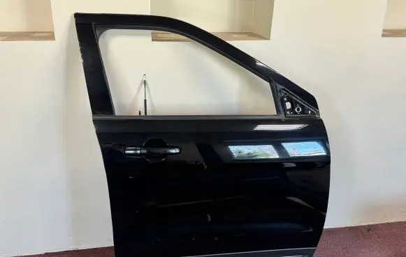 Ford Explorer Front door