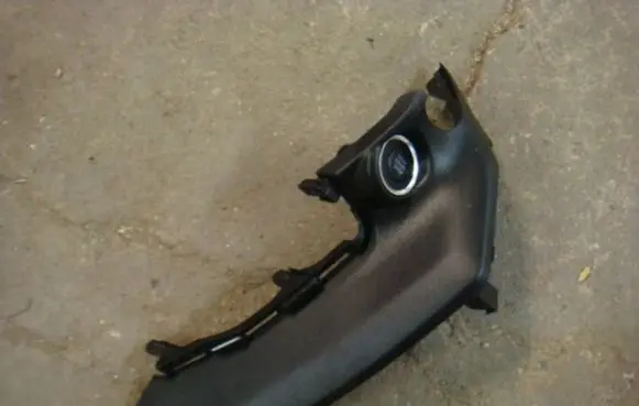 Suzuki Swift III Engine start stop button switch