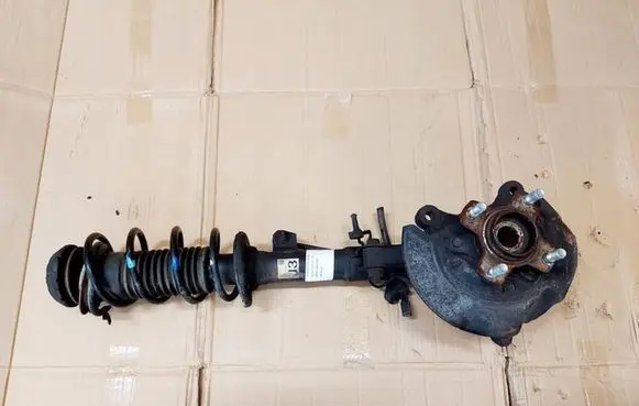 Suzuki Ignis Front wheel hub spindle knuckle