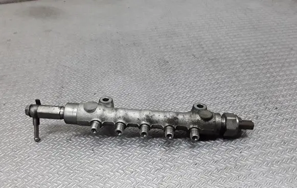 Subaru Legacy Fuel main line pipe