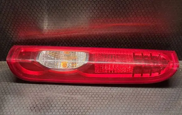 Renault Trafic II (X83) Rear/tail lights 8200415251 89316021 93854432