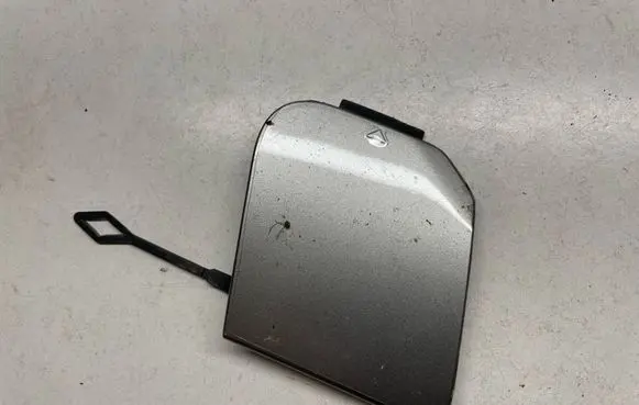 BMW 7 G11 G12 Front tow hook cap/cover 51118073945 8073945