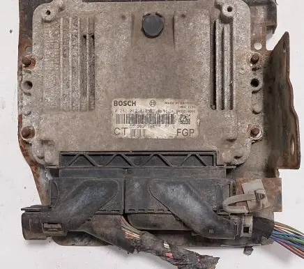 Opel Zafira B Engine control unit/module 0281012710 1039S10806 55202384