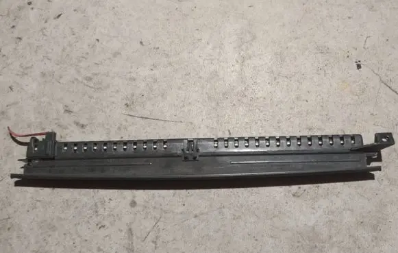 Volkswagen PASSAT B5.5 Third/center stoplight 1J6945097D