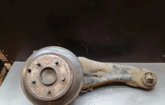 Mitsubishi Lancer X Rear wheel hub spindle/knuckle 