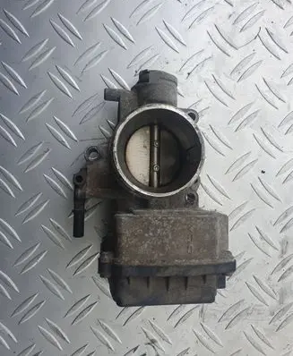 Peugeot 307 CC Throttle valve 9652682880 408239823003 323004