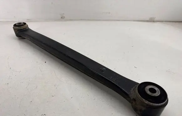 Dodge RAM Rear control arm 68264947AA 68264947AB 68462765AA