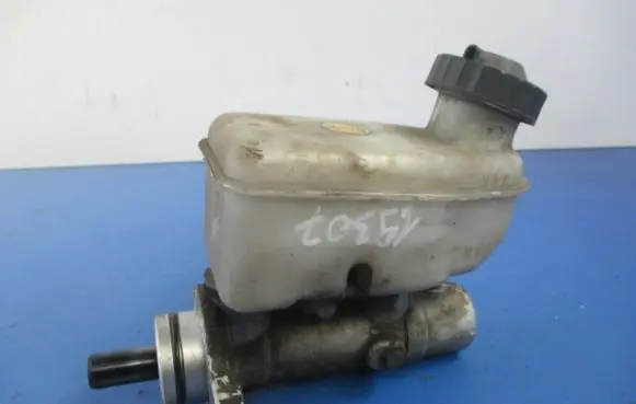 KIA Sorento Master brake cylinder