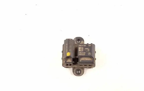 Mercedes-Benz C W204 Glow plug pre-heat relay 6511530279 A6511530279