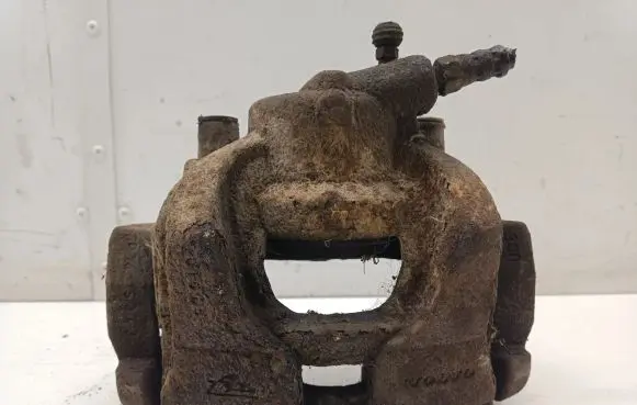 Volvo V60 Front brake caliper