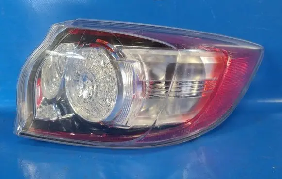 Mazda 3 II Boot/trunk interior light BBN751150