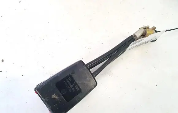Seat Toledo II (1M) Middle seatbelt buckle (rear) 1c0857488a