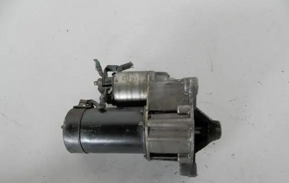 Opel Corsa C Starter motor 