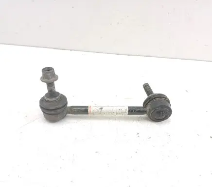 Tesla Model 3 Rear anti-roll bar/stabilizer link 104449100E