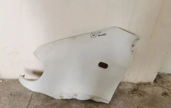 Renault Master II Fender