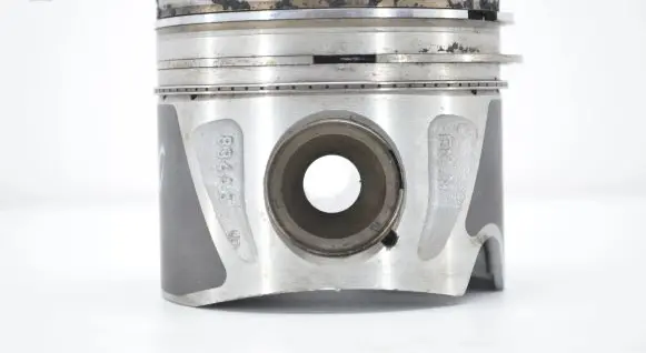 Mercedes-Benz GLA W156 X156 Piston A6510301117 A6510302217
