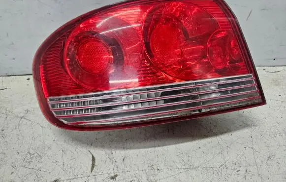 Hyundai Sonata Rear/tail lights 924013D0