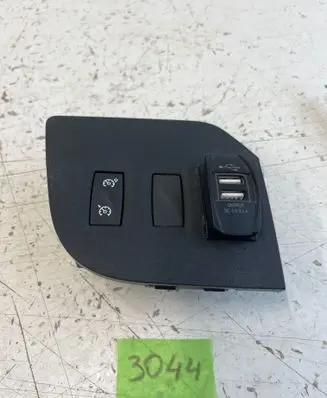 Renault Master III Cruise control switch 684950002R