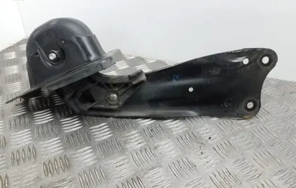 Volkswagen Golf Plus Rear suspension control arm 1K0505226H 1K0501476 1K0505130J