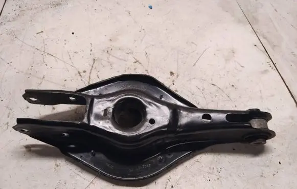 BMW 4 G22 G23 G24 G26 Rear upper control arm/wishbone 10353212 3332