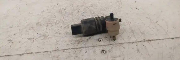 Audi A3 S3 8P Windscreen/windshield washer pump
