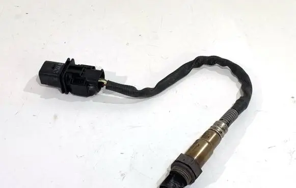 BMW 3 F30 F35 F31 Lambda probe sensor 0281004018