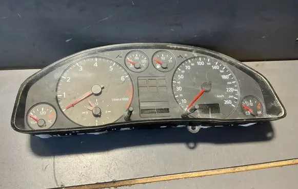 Audi A6 S6 C5 4B Speedometer (instrument cluster) 4B0919860F
