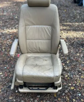 Volkswagen Multivan T5 Front driver seat 