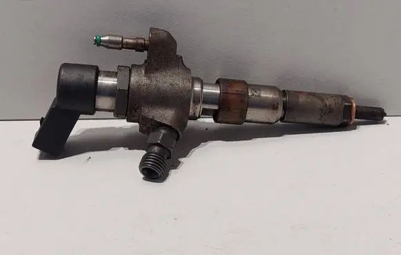 Volvo S60 Fuel injector A2C59513556 A2JGGG 22501