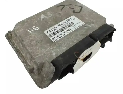 Audi A3 S3 8L Engine control unit/module 06A906019E 5WP432403