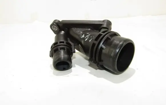 BMW 5 GT F07 Engine coolant pipe/hose 7800048